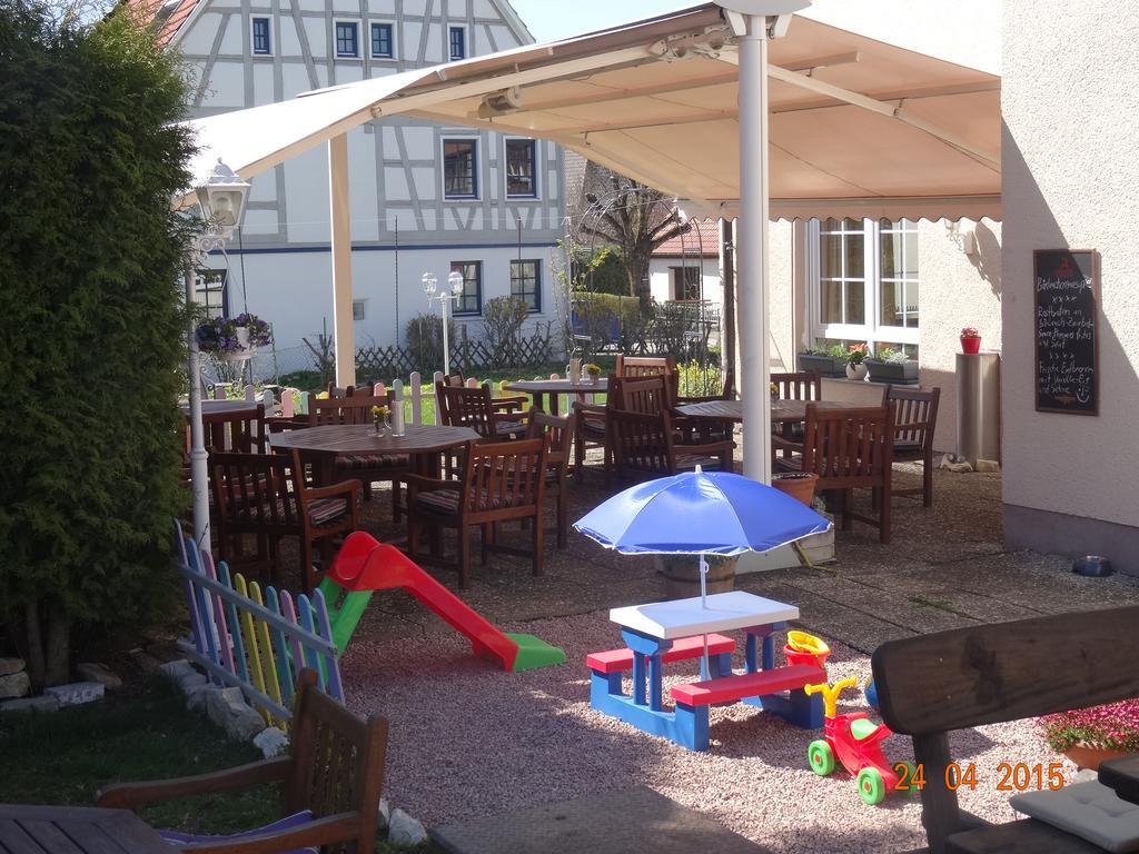 Hotel 4 Jahreszeiten Mit Restaurant Albstadt Ngoại thất bức ảnh