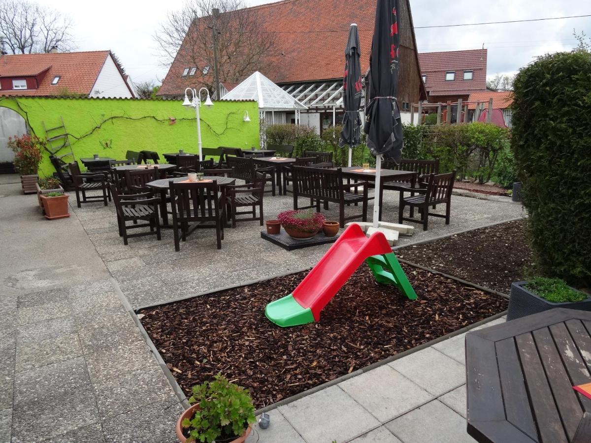 Hotel 4 Jahreszeiten Mit Restaurant Albstadt Ngoại thất bức ảnh