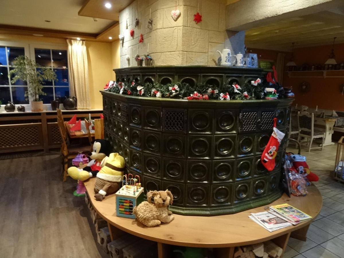 Hotel 4 Jahreszeiten Mit Restaurant Albstadt Ngoại thất bức ảnh